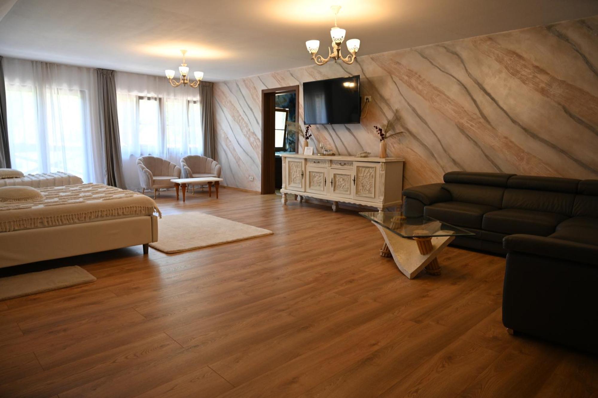Conacul Radacinilor Hotel Petrozsény Kültér fotó