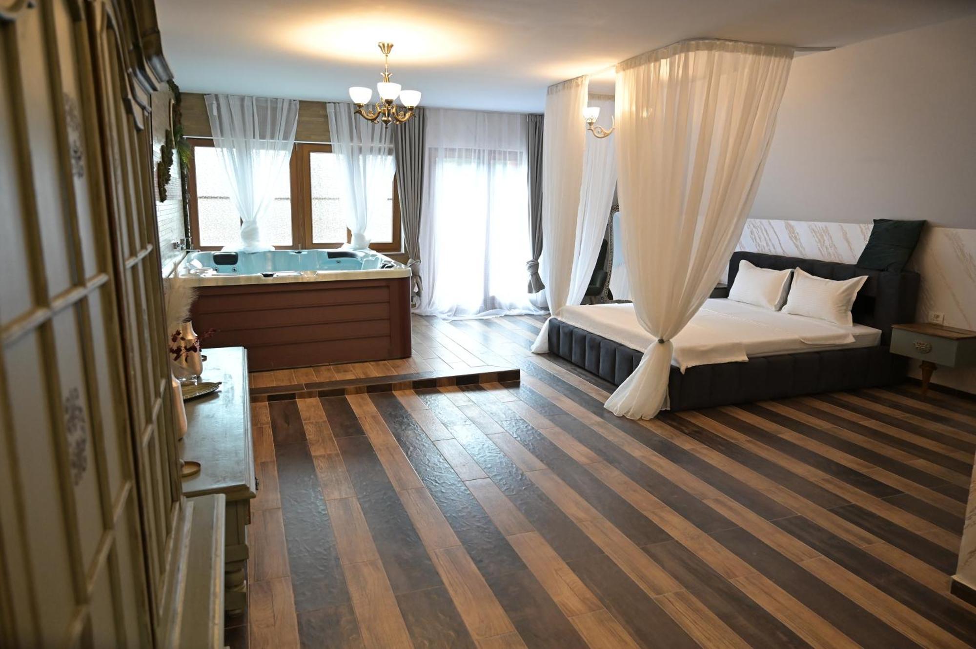 Conacul Radacinilor Hotel Petrozsény Kültér fotó